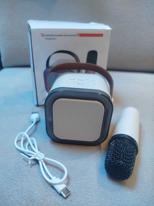 Mini głośnik bluetooth karaoke z mikrofonem NOWY