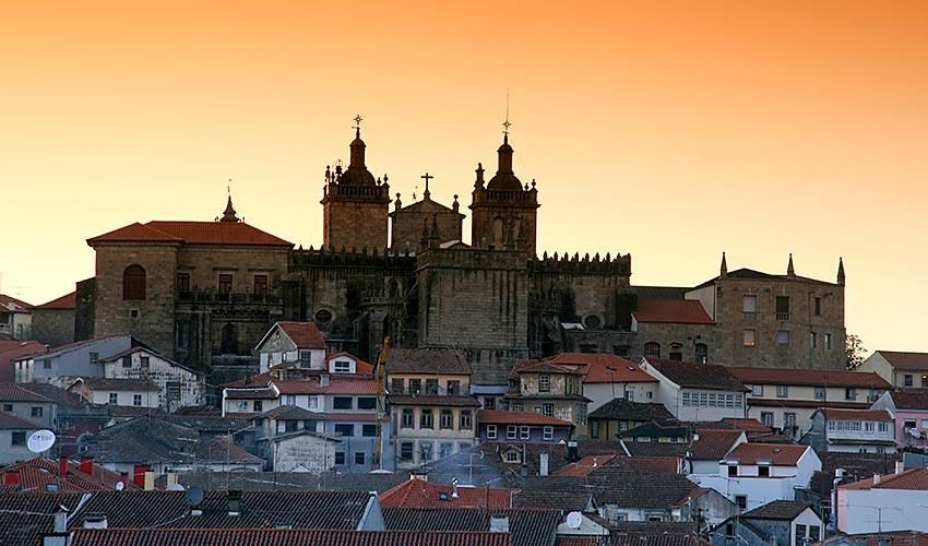 Quarto em apartamento novo (viseu)