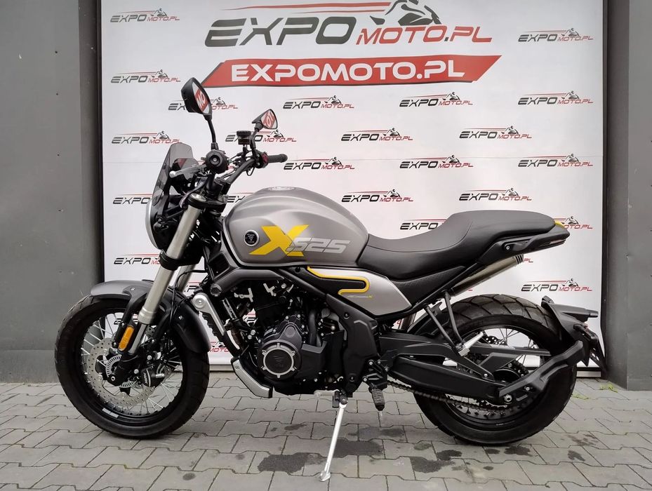 VOGE 525ACX VOGE 525 ACX • Neo-Retro Scrambler • 494 cm³ • Full LED • ABS • Raty •