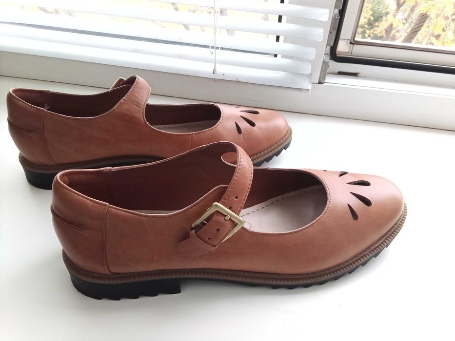 Clarks - пр-во камбоджия. кожаные туфли лоферы,. р. 40 - 26 см