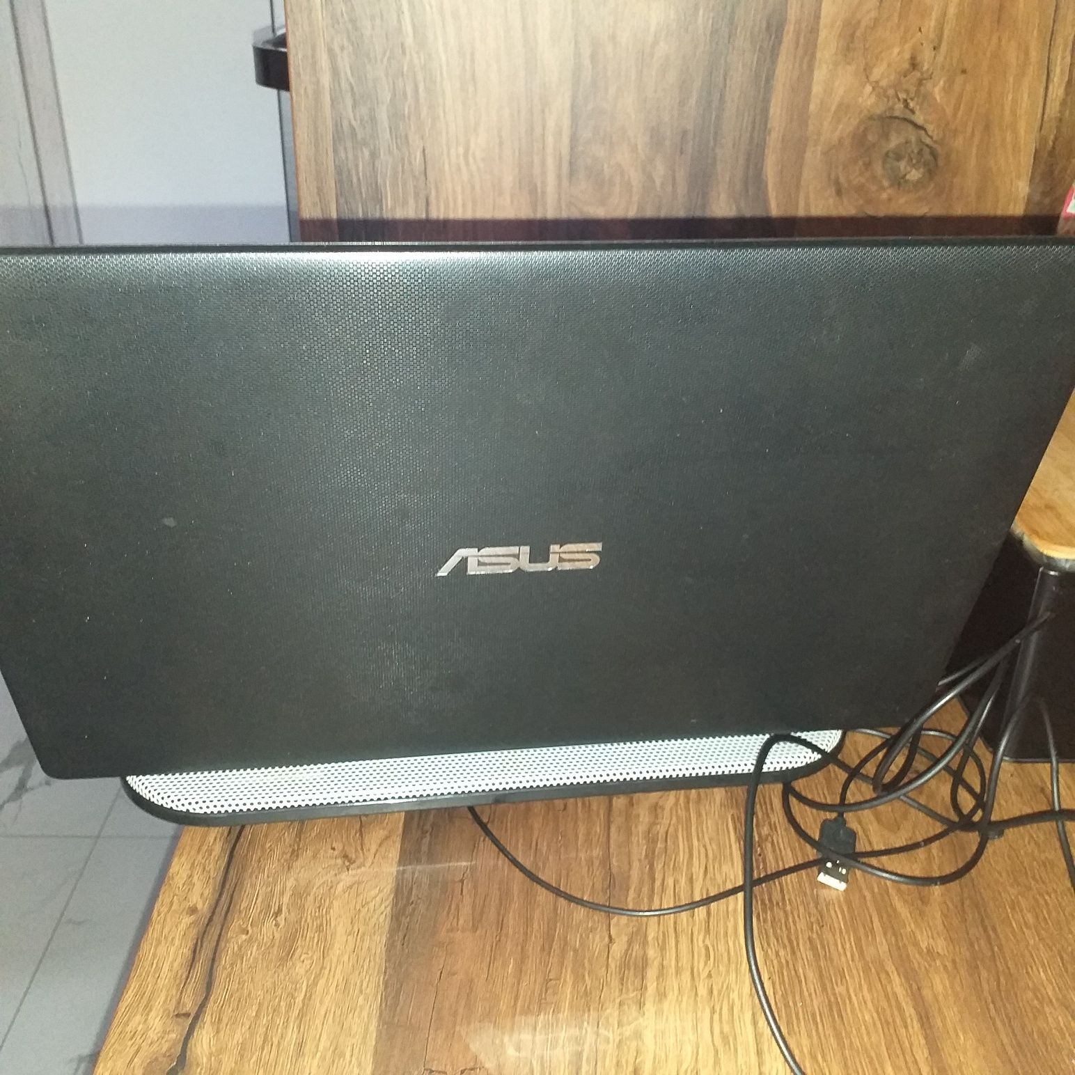 LAPTOP ASUS malo uzywany