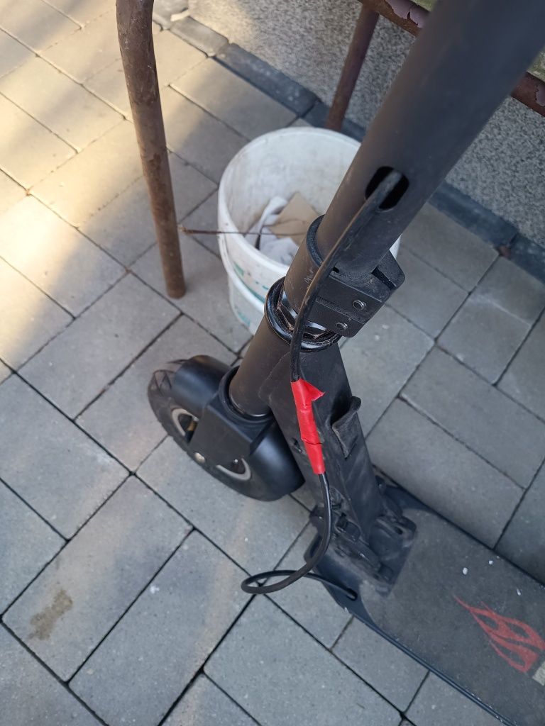 hulajnoga elektryczna rider freak (nie sprawna]