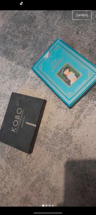 2 palety cieni bronzery róże