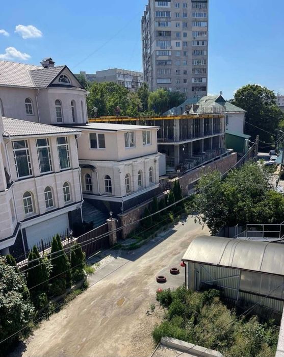 Комерційна будівля Печерськ 543м2 5с приміщення Болсуновський провулок