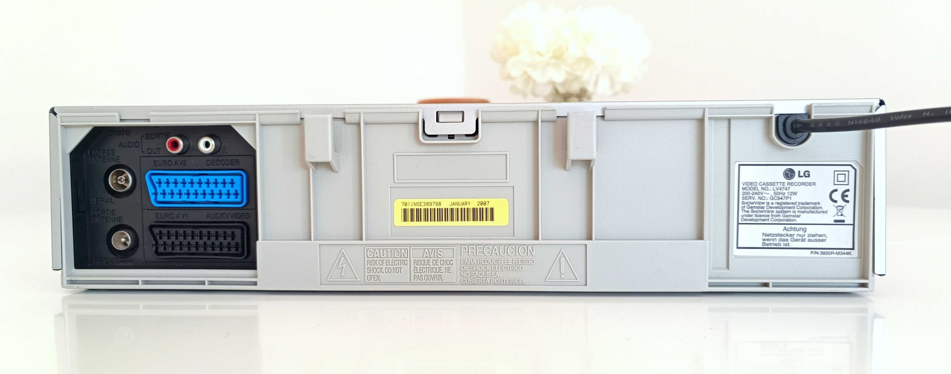 LG LV4747 stereofoniczny 6 głowicowy magnetowid VHS 6 HD HI-FI STEREO