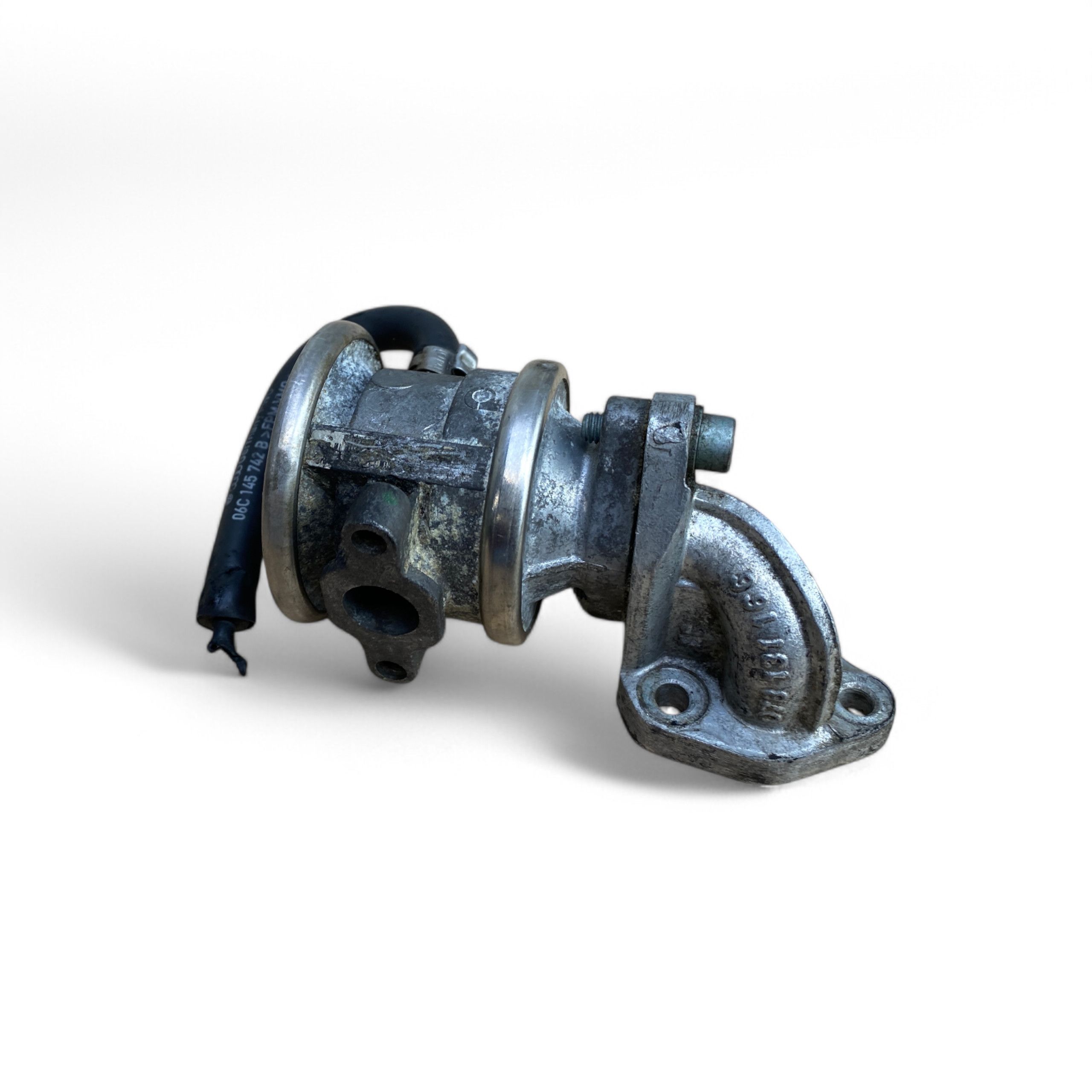 AUDI A4 B6 A6 C5 2.4 2.8 V6 Zawór EGR Kolanko Króciec