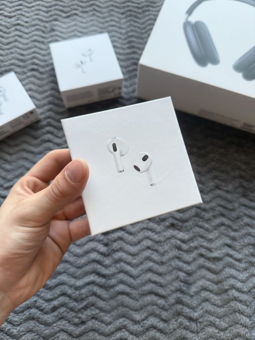 Nowe Apple AirPods 3 z etui ładującym bezprzewodowo – gwarancja Apple