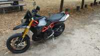 Aprilia Dorsoduro 900