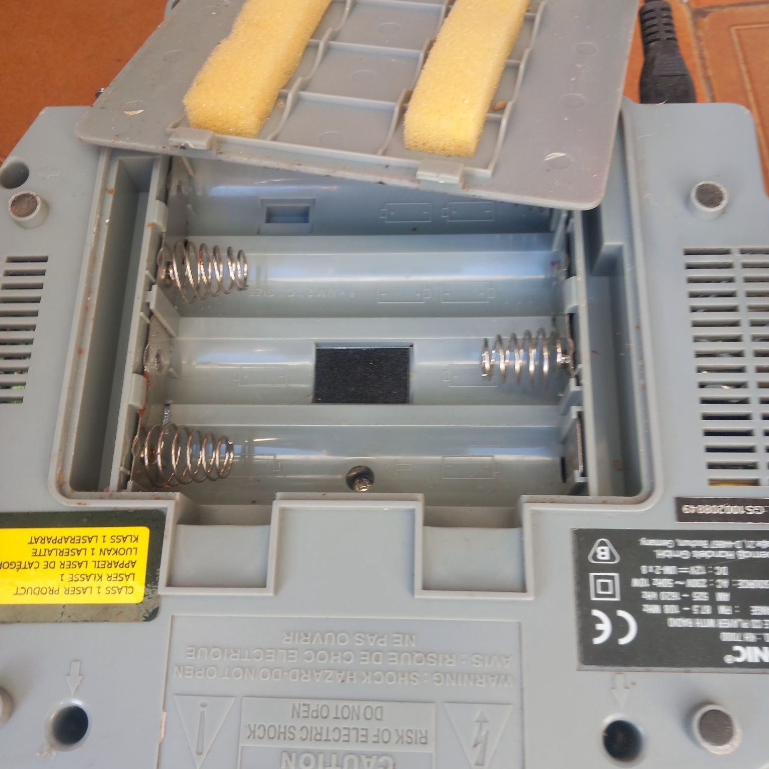 Radio portátil Tronic