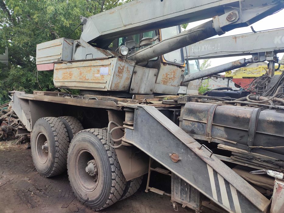 Автокран 10т на базі автомобіля КРАЗ