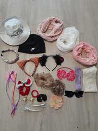 Zestaw dla dziewczynki, czapki,apaszki,opaski,spinki,okulary,gumki