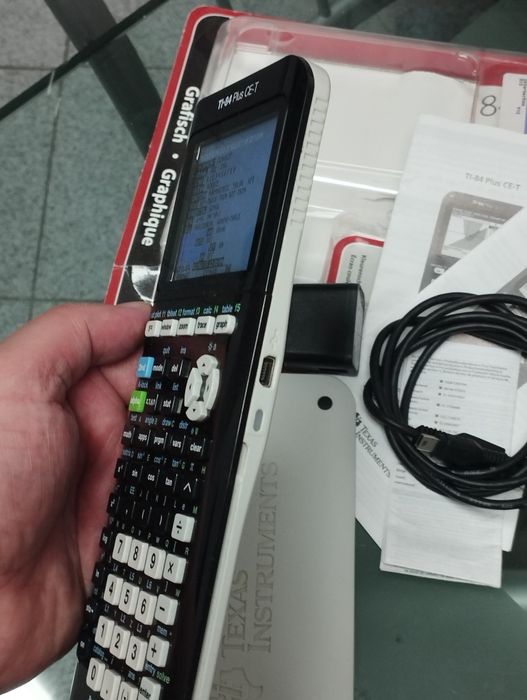 Calculadora gráfica Texas Instruments Ti-84 plus CE-T