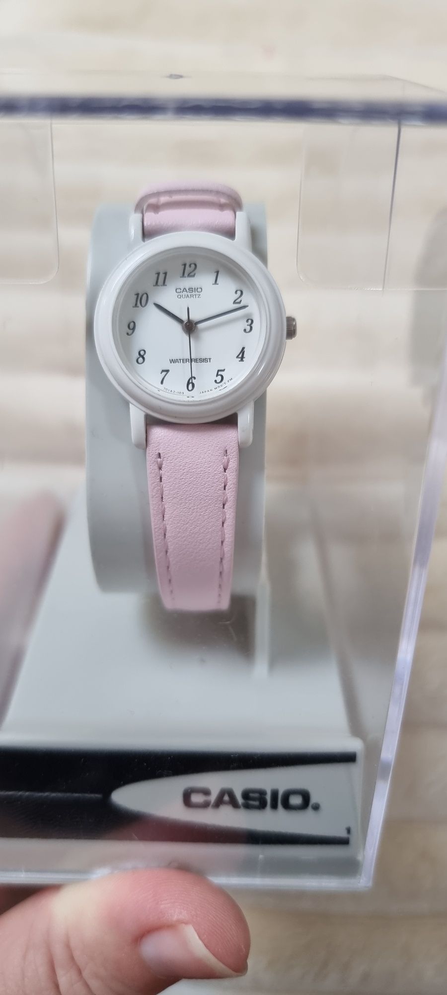 Zegarek damski Casio Lq-139L 4B1 różowy (Zd572E)
