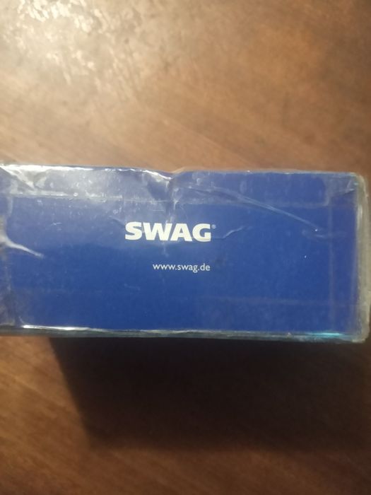 Сайленблок 357 407 182 на VW.