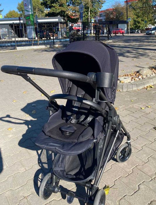 Cybex Melio Carbon в ідеальному стані!В подарунок підстаканник сайбекс