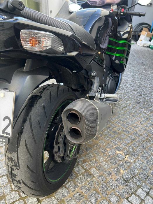 Kawasaki ZZR 1400 – 2013  – Escapes Akrapovic