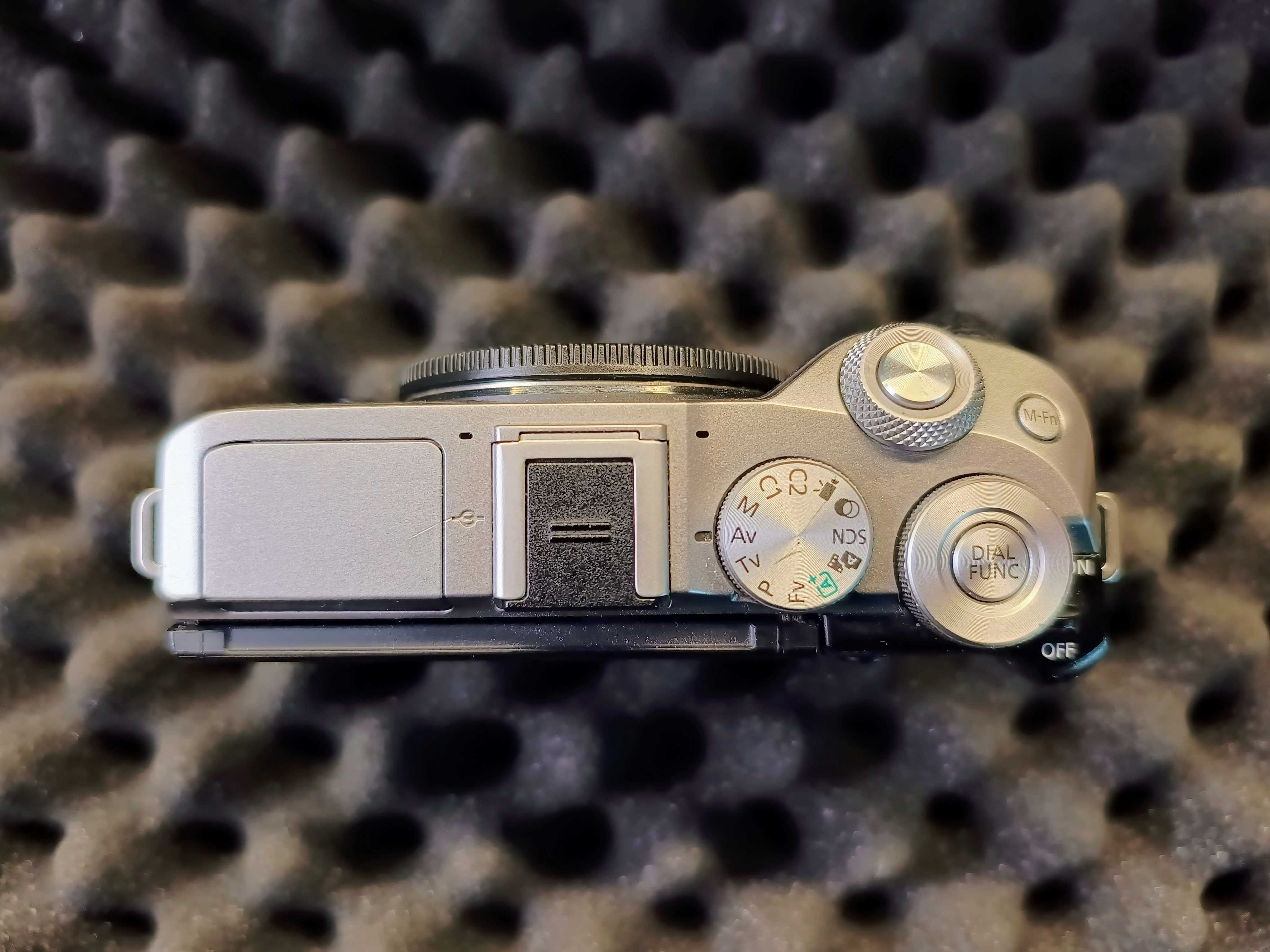 Canon M6 mark2 (mark II)