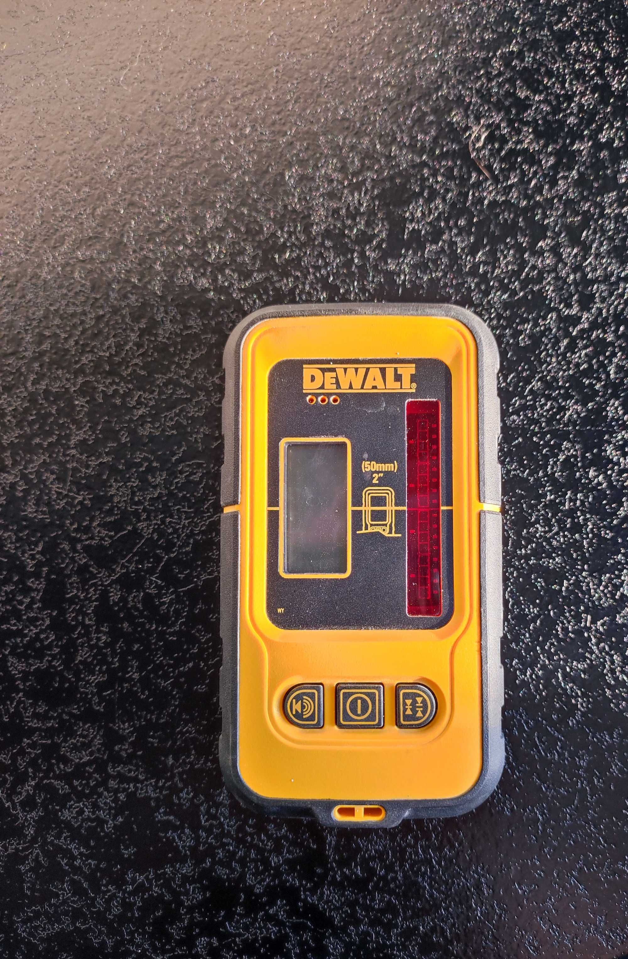 Detektor laserowy DeWalt DE0892 – sprawny, jak nowy!