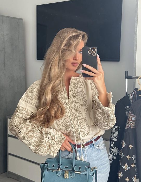 Вишиванки розкішні