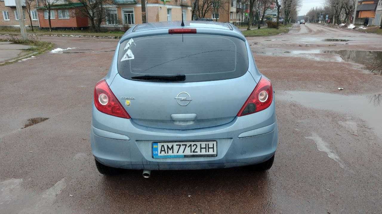 Opel Corsa 2009 1,2 бензин обмен опель корса