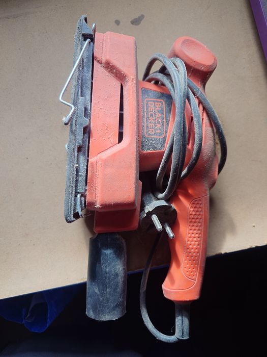 Szlifierka oscylacyjna Black and decker używana sprawna