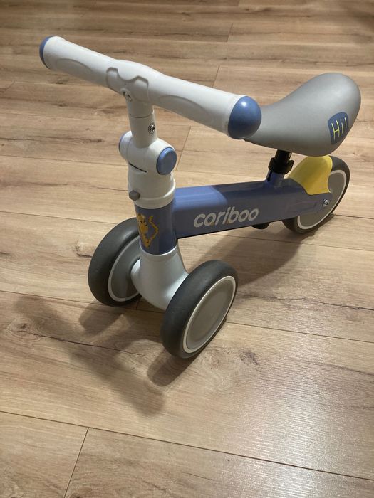 Cariboo Friends - jeździk, rowerek