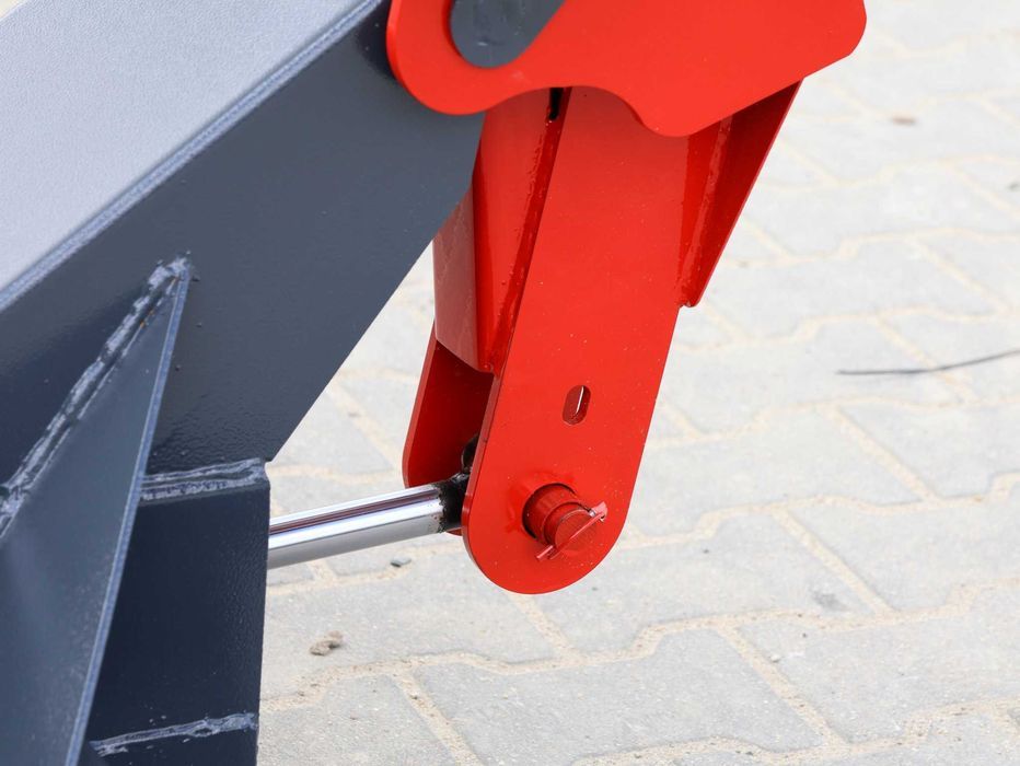 CHWYTAK na 2 siłowniki do bel balotów siana sianokiszonki EURO i inne