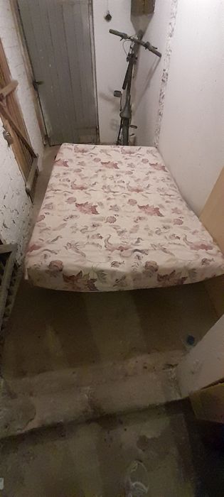 Sprzedam kanapę rozklad ą