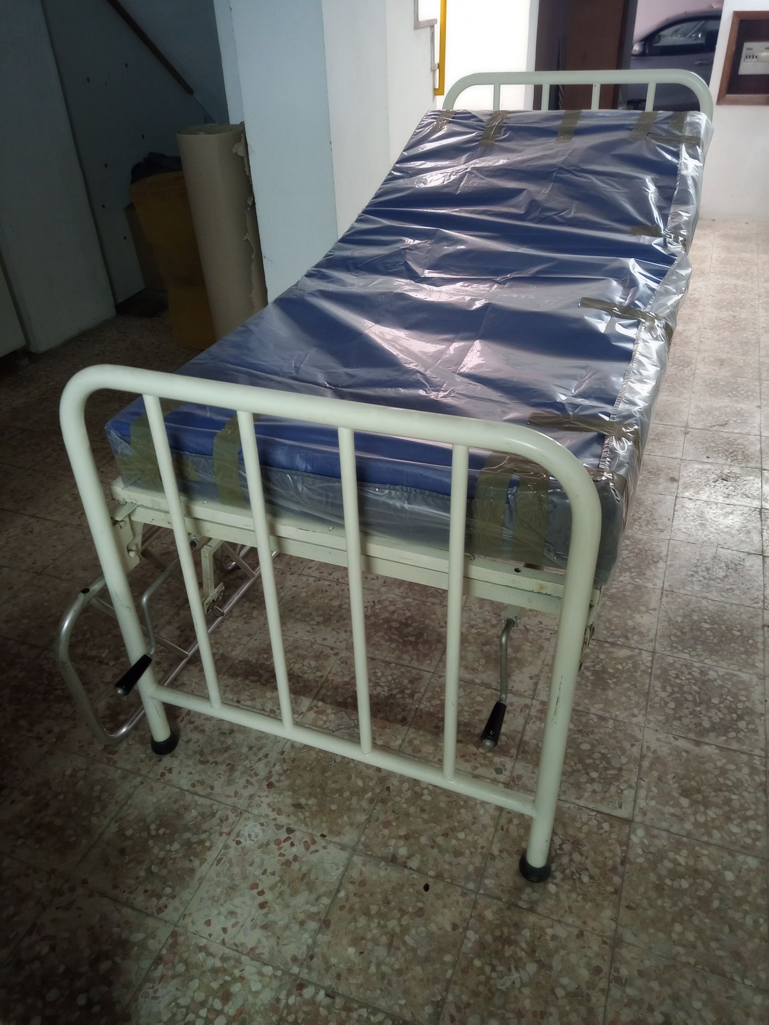 Cama articulada manual