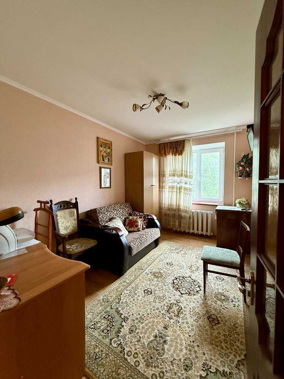 Продаж 3-к квартири на Садах 2! КОД:21503