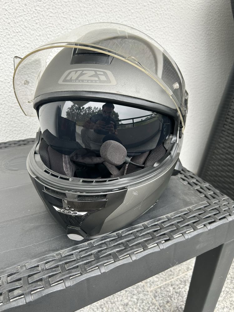 Capacete NZi como Novo