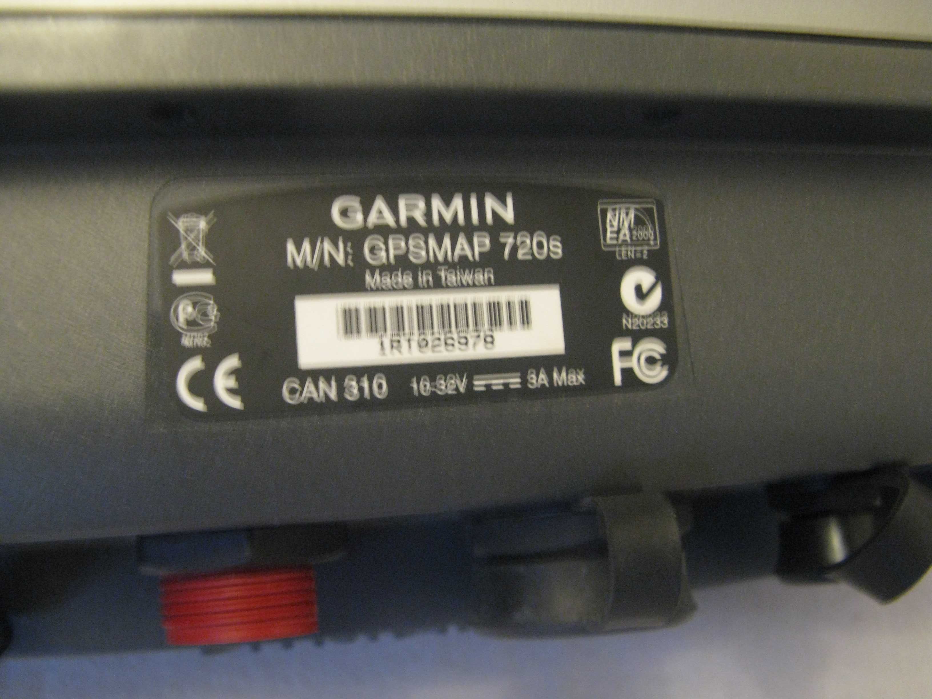 Nawigacja na jacht żaglowy, motorowy.  Plotter Garmin GPSMAP 720S