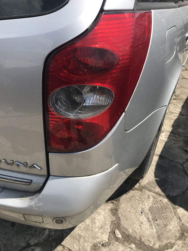 Lampa prawy tyl Renault laguna II LIFT