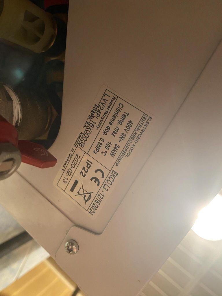 Elektryczny kocioł centralnego ogrzewania