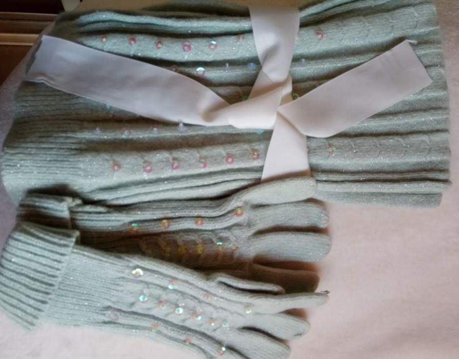 Cachecol e Luvas Senhora - Quentinhos e Elegantes - NOVOS