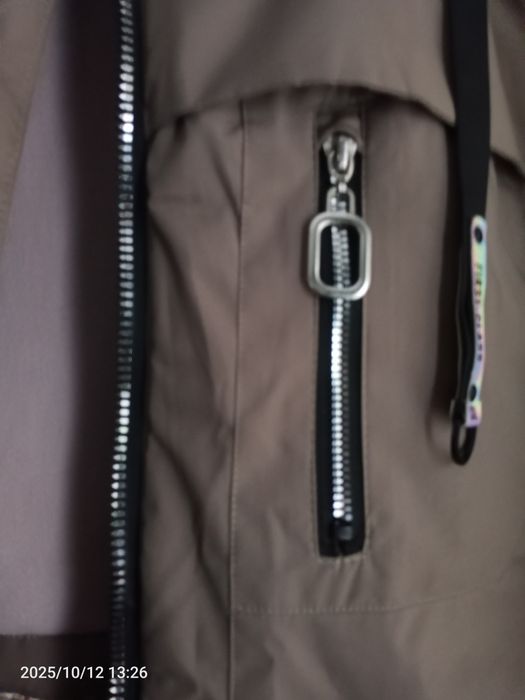 Куртка зимова на дівчинку