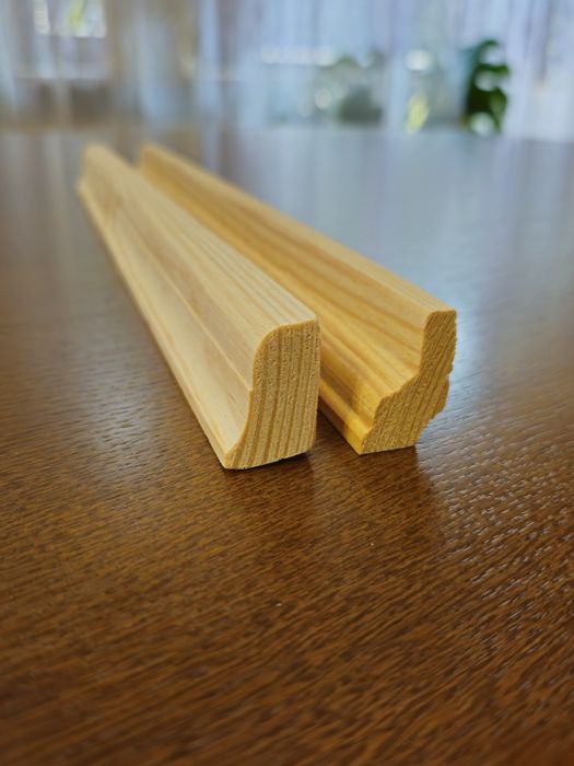 Kątownik drewniany Sosnowy Ćwierćwałek Narożnik Listwa przypodłogowa