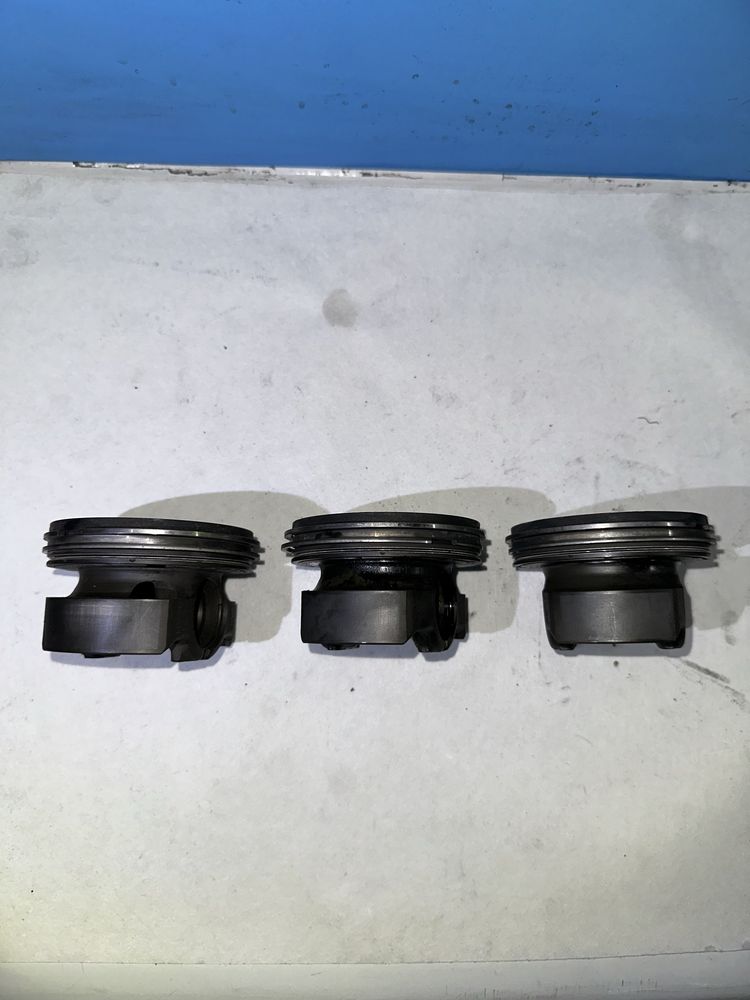 Pistons Peugeut Boxer, Citroën Jumper 2021 2.2 BlueHDi