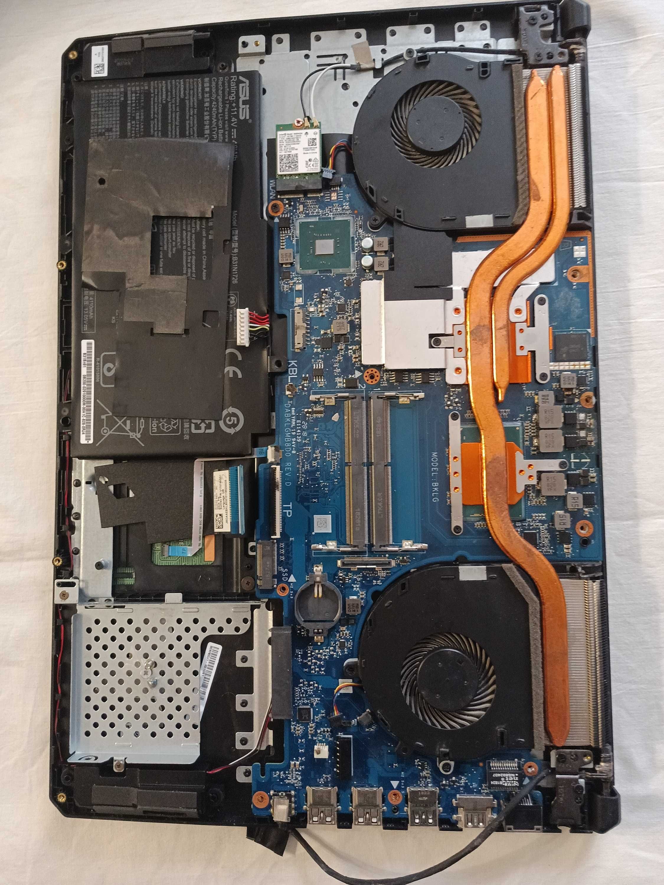 Ноутбук нерабочий Asus TUF Gaming FX504GE-DM050, разборка