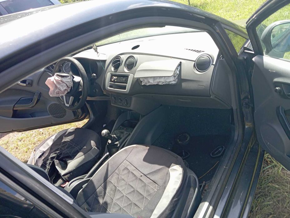 Seat ibiza 1.2  2009r