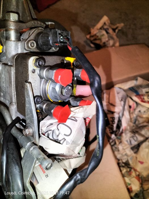 Bomba injetora eletrónica Terrano 2.7 TDI