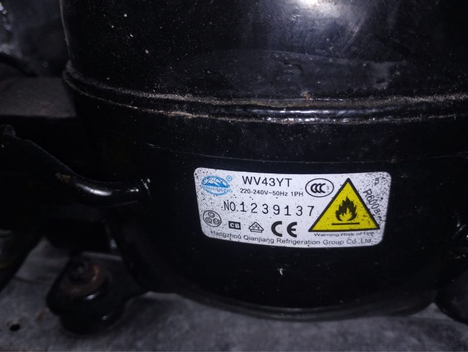 Холодильник exquisit