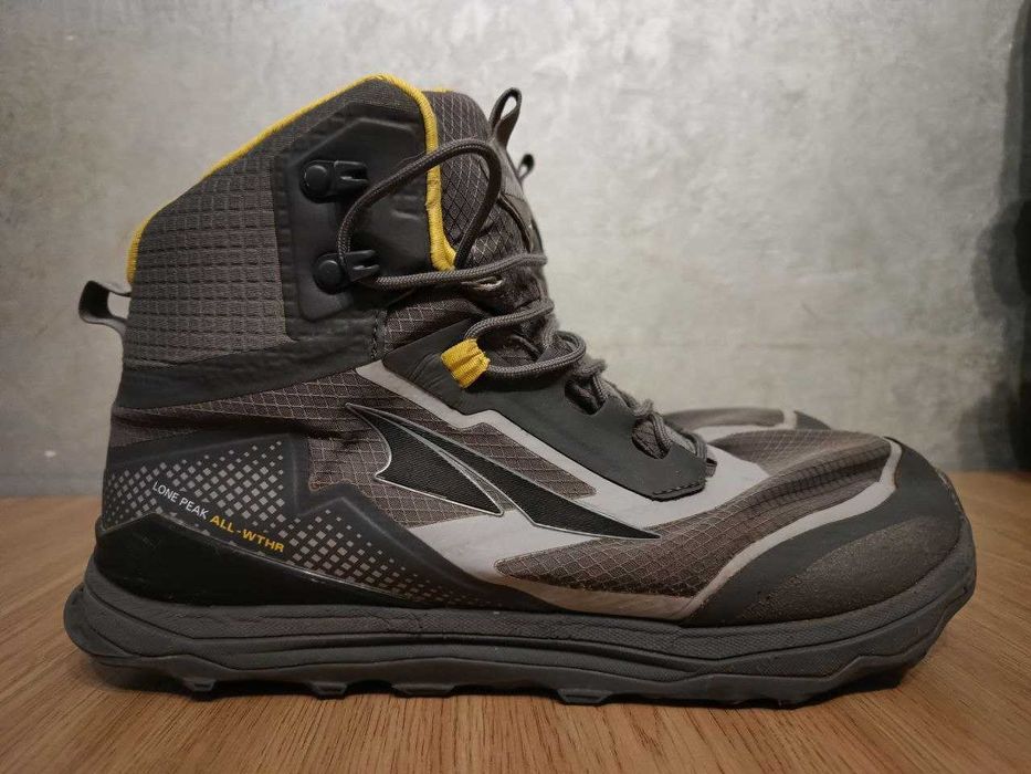 Altra Lone Peak All-WTHR Mid походні черевики