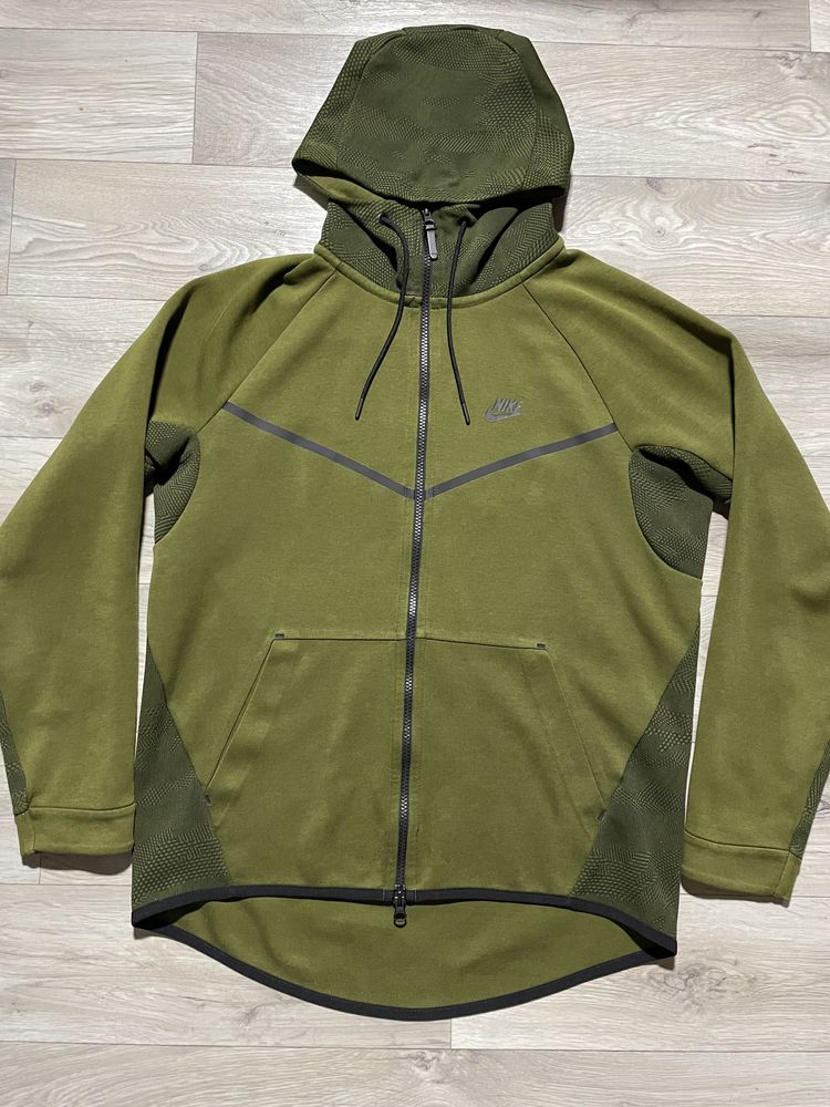 Оригінальний Nike Tech Fleece