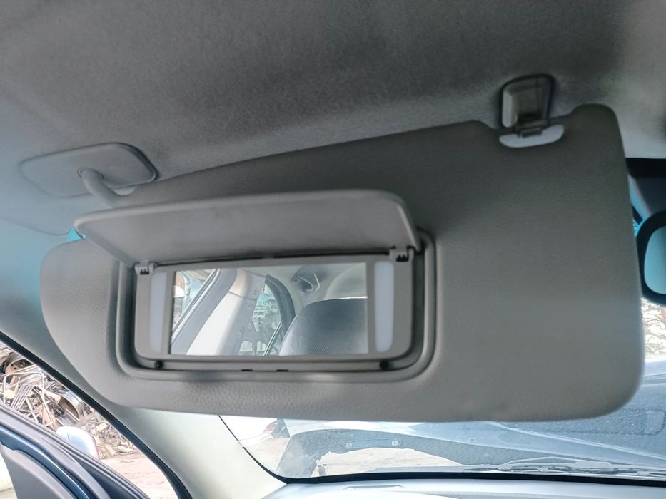 VOLVO S60 I 00-10 2002 r. daszek lewy osłona przeciwsłoneczna lewa * *