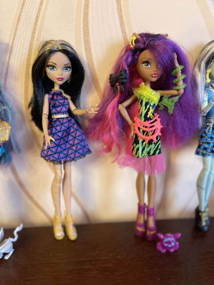 Куклы Monster High в отличном состоянии разные