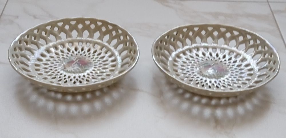 Порцелянова тарілка для фруктів, салатниці.