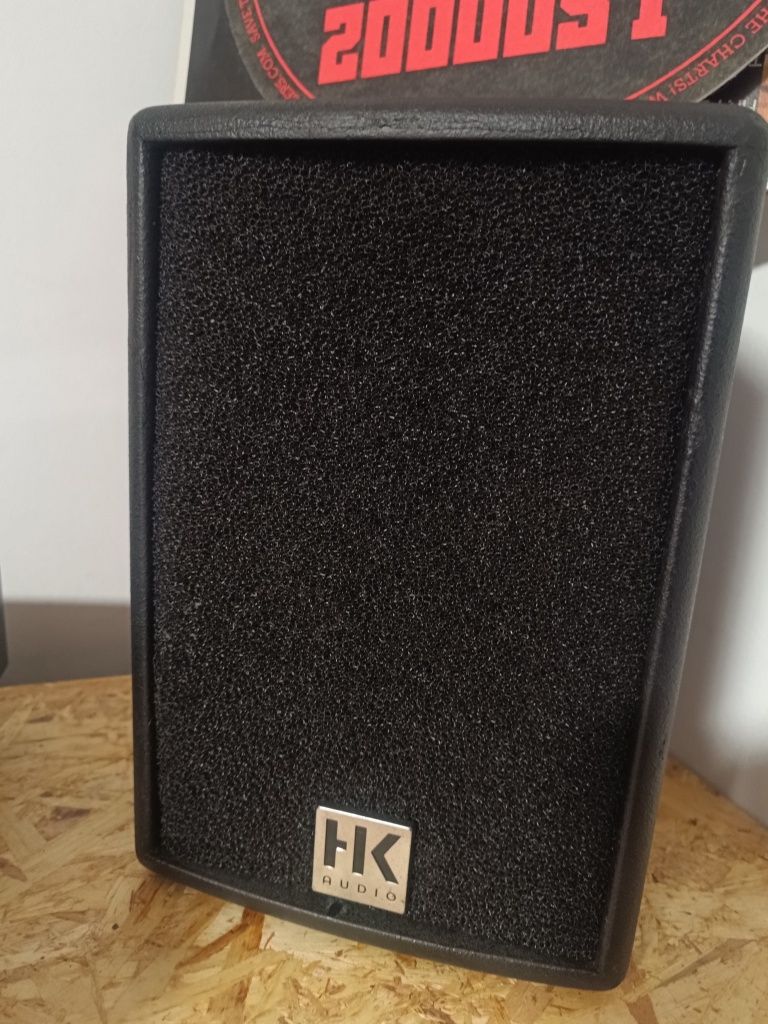 Serviço som / aluguer PA Triplex HK