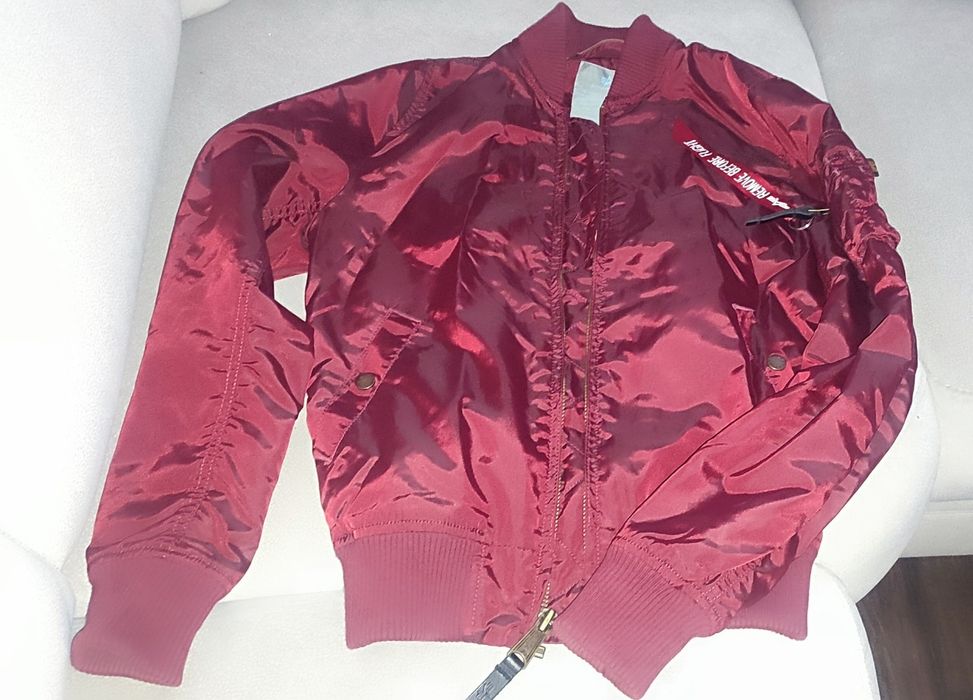 Kurtka bomberka Alpha