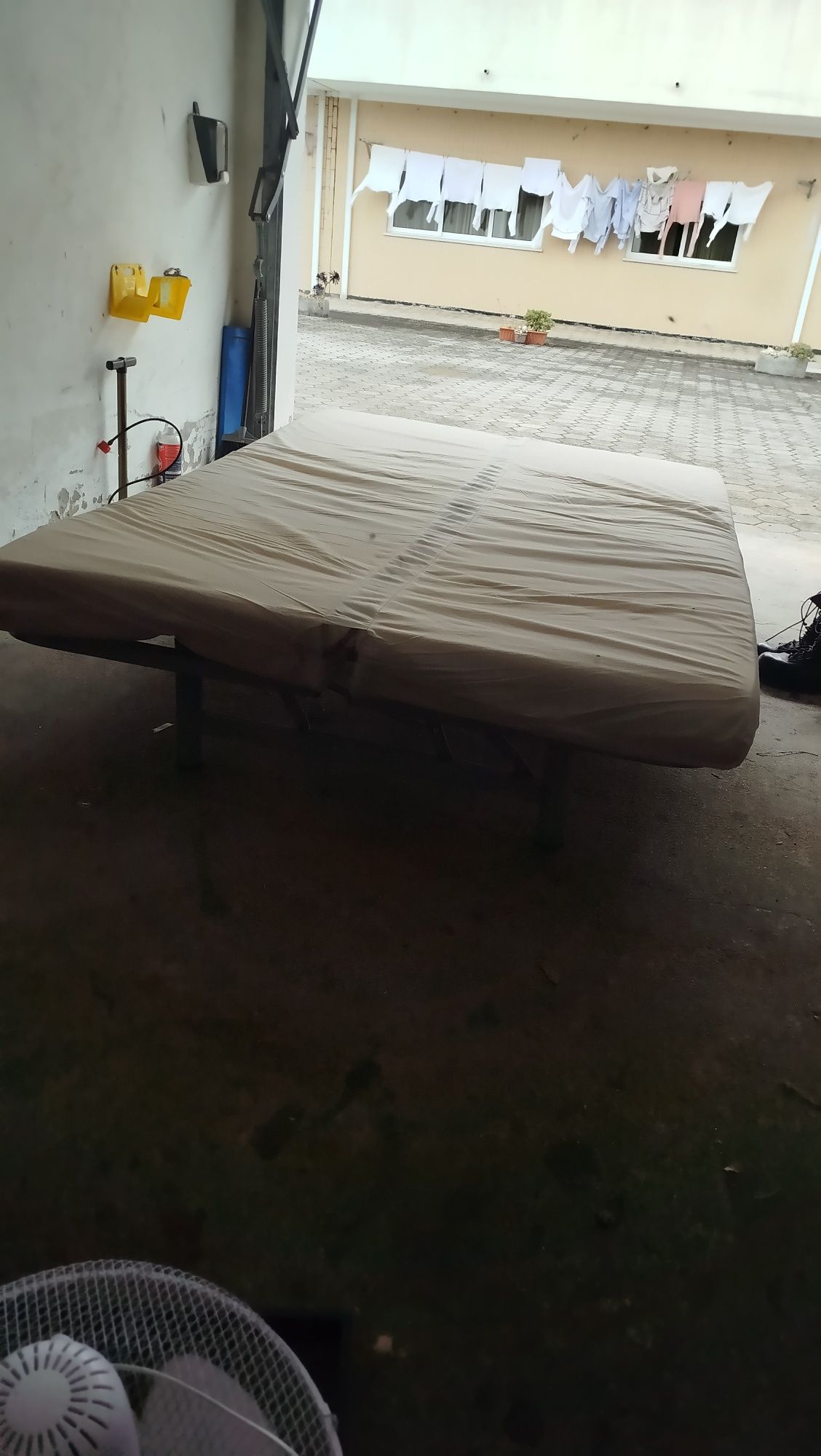 Sofá cama conversível
